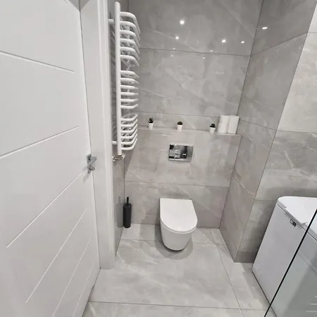 Szarych Szeregow Elegant Apartmán