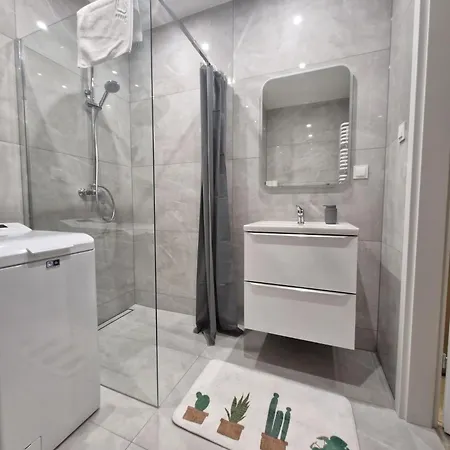 Szarych Szeregow Elegant *